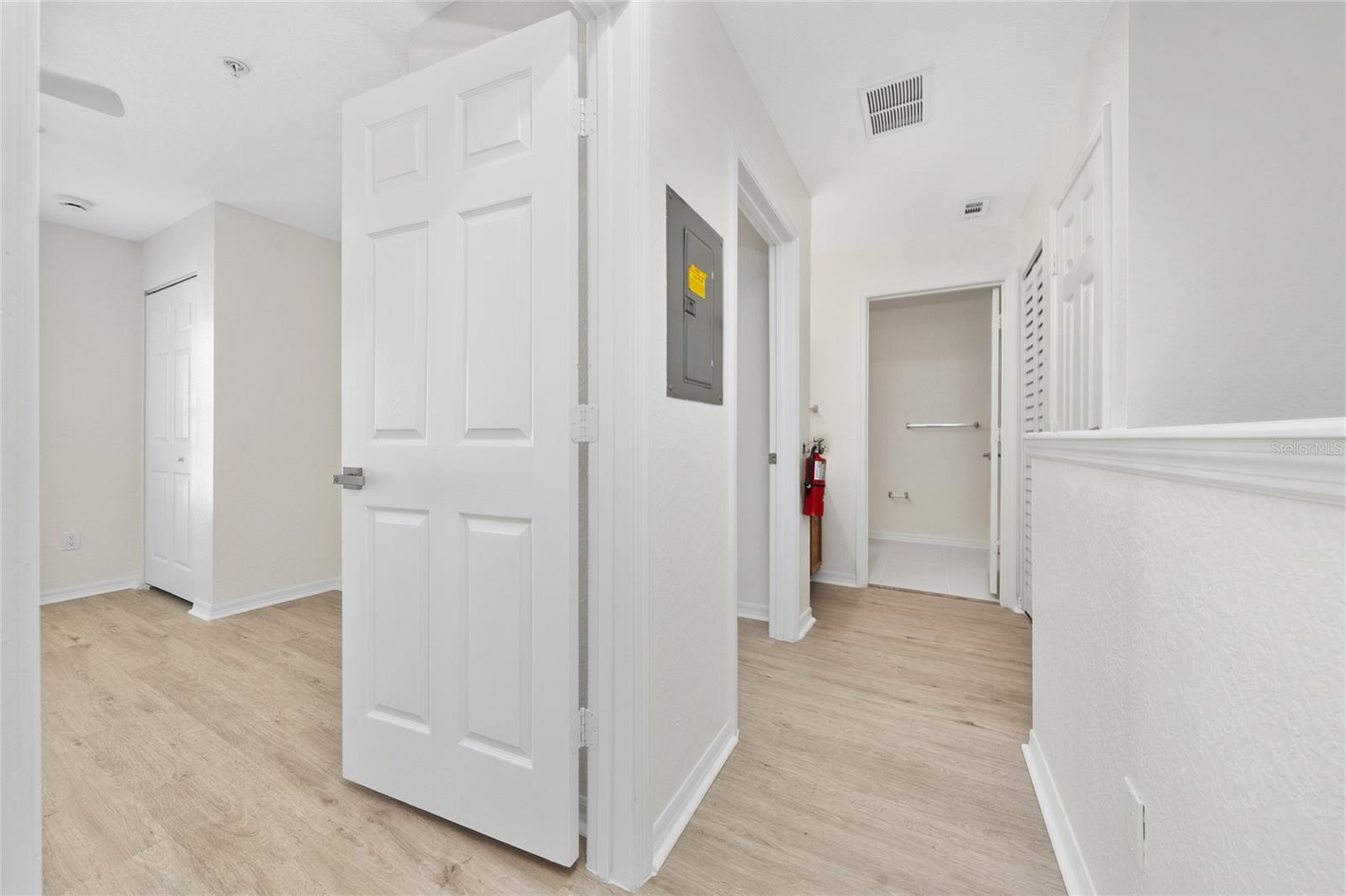 Image 22 of 29 For 2611 Gala Road N 106