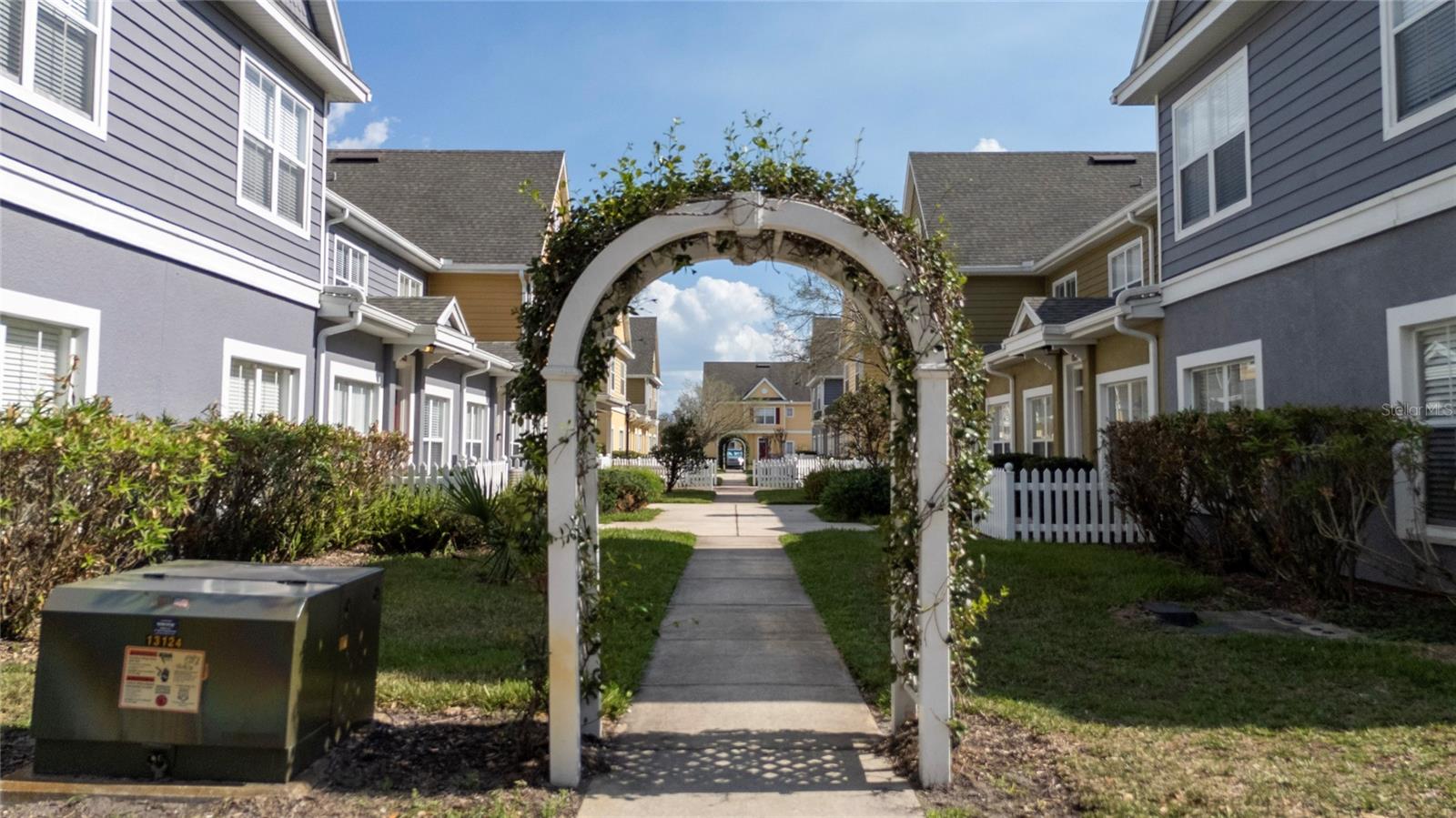 Image 5 of 29 For 2611 Gala Road N 106