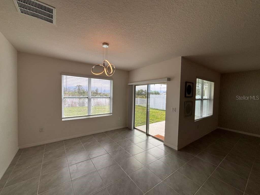 Image 15 of 38 For 1687 Bay Breeze Drive