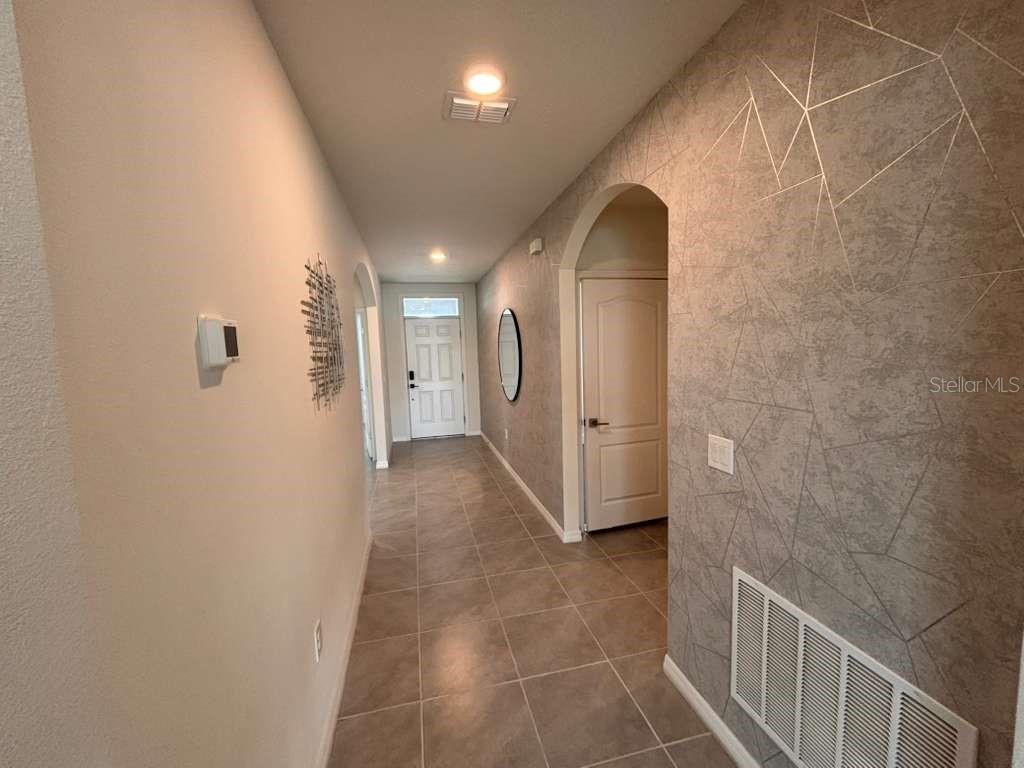 Image 16 of 38 For 1687 Bay Breeze Drive