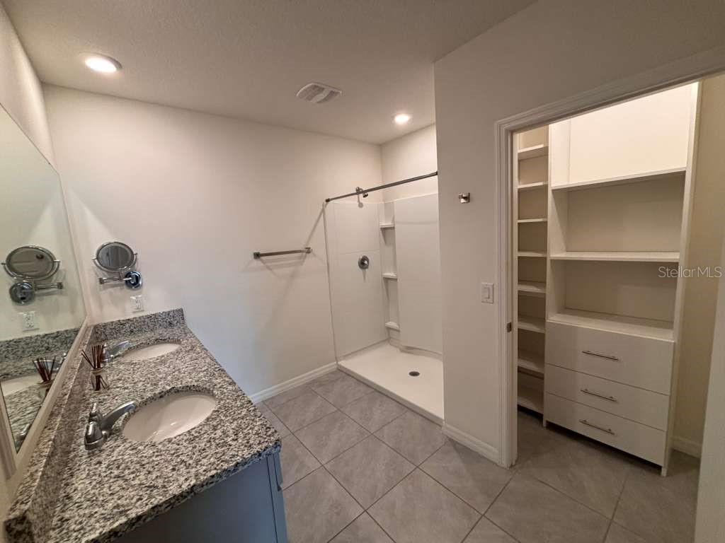 Image 25 of 38 For 1687 Bay Breeze Drive