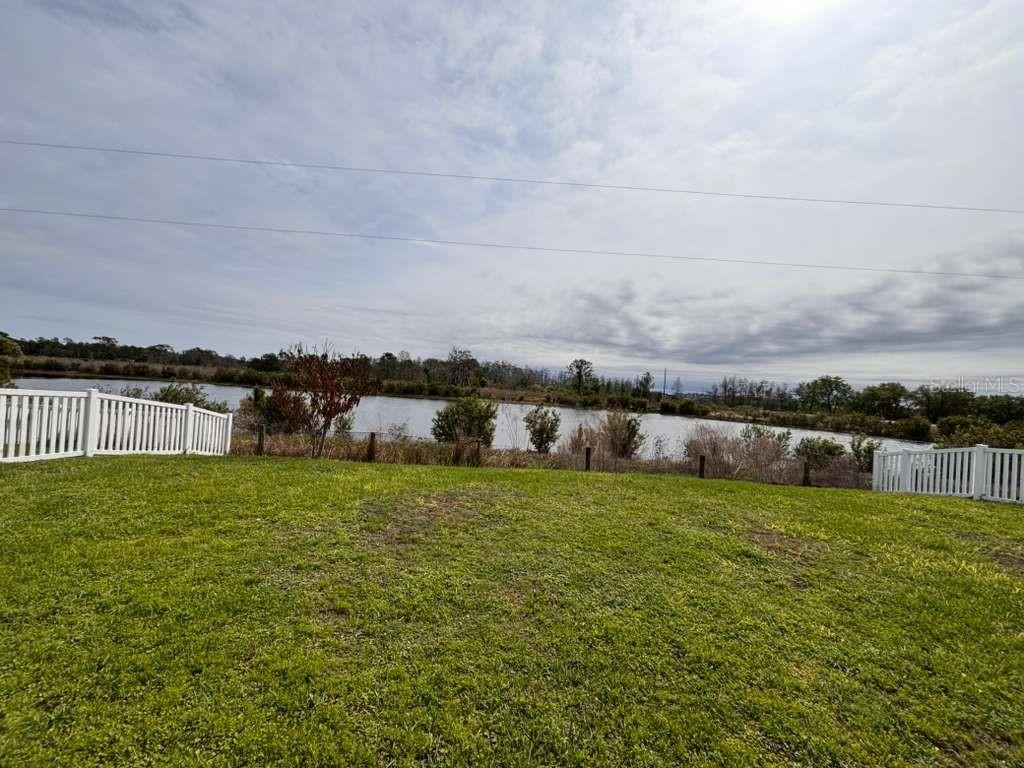 Image 34 of 38 For 1687 Bay Breeze Drive