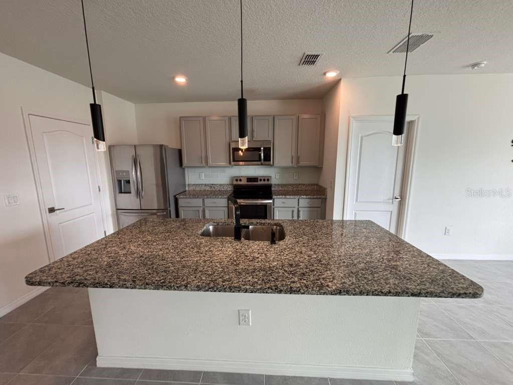 Image 9 of 38 For 1687 Bay Breeze Drive