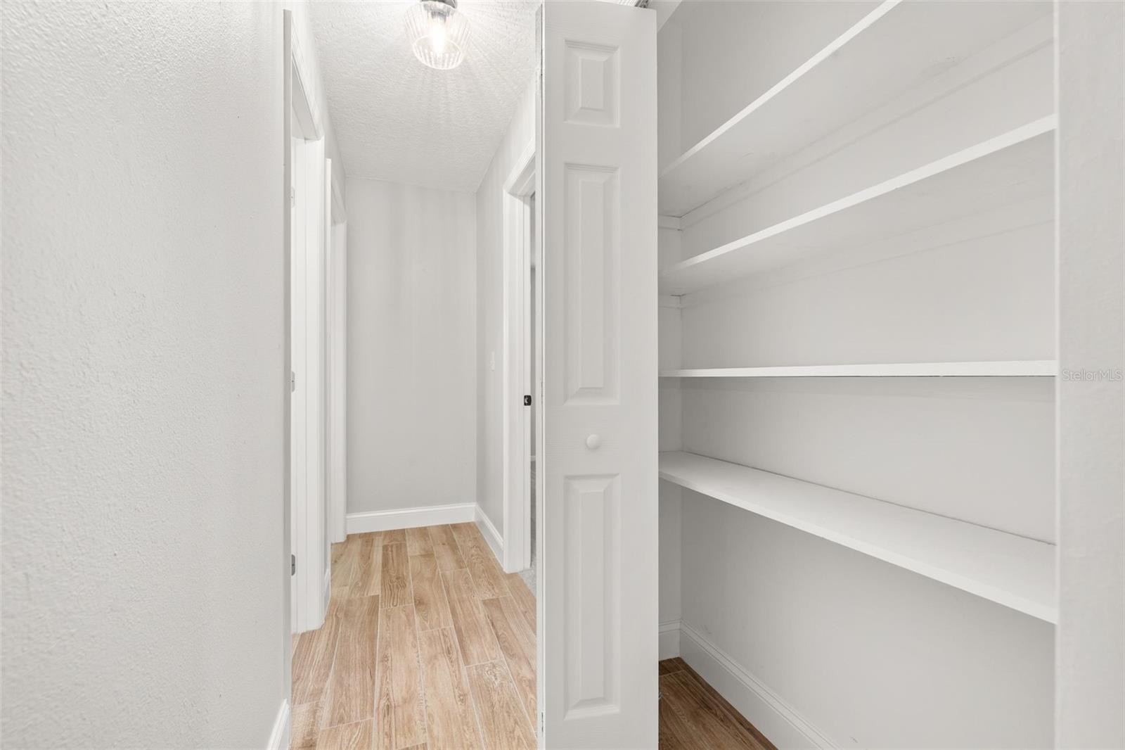 Image 15 of 53 For 2325 Lake Lizzie Court