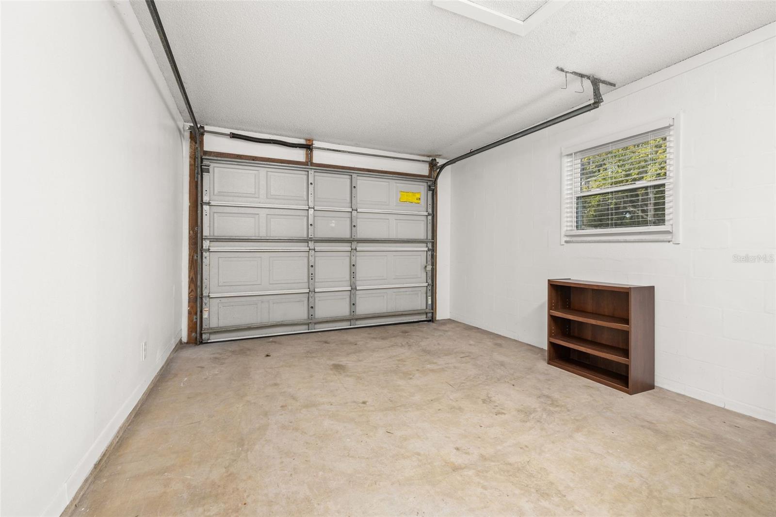 Image 23 of 53 For 2325 Lake Lizzie Court