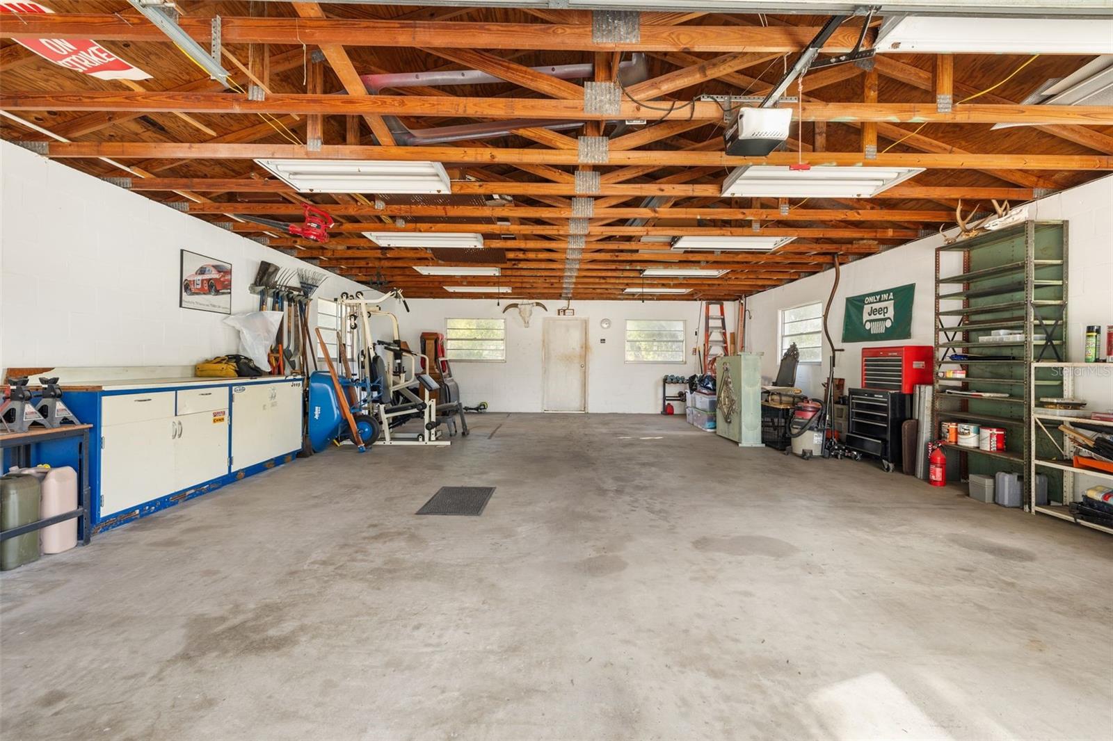 Image 26 of 53 For 2325 Lake Lizzie Court