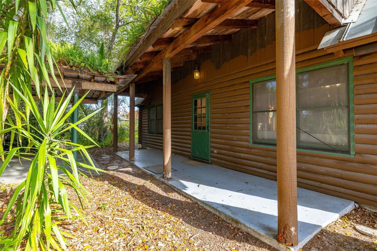 Image 29 of 53 For 2325 Lake Lizzie Court