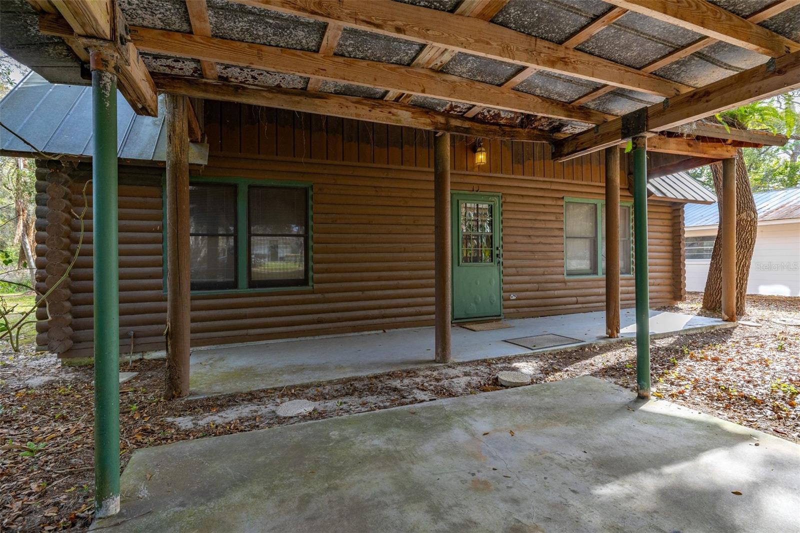 Image 30 of 53 For 2325 Lake Lizzie Court