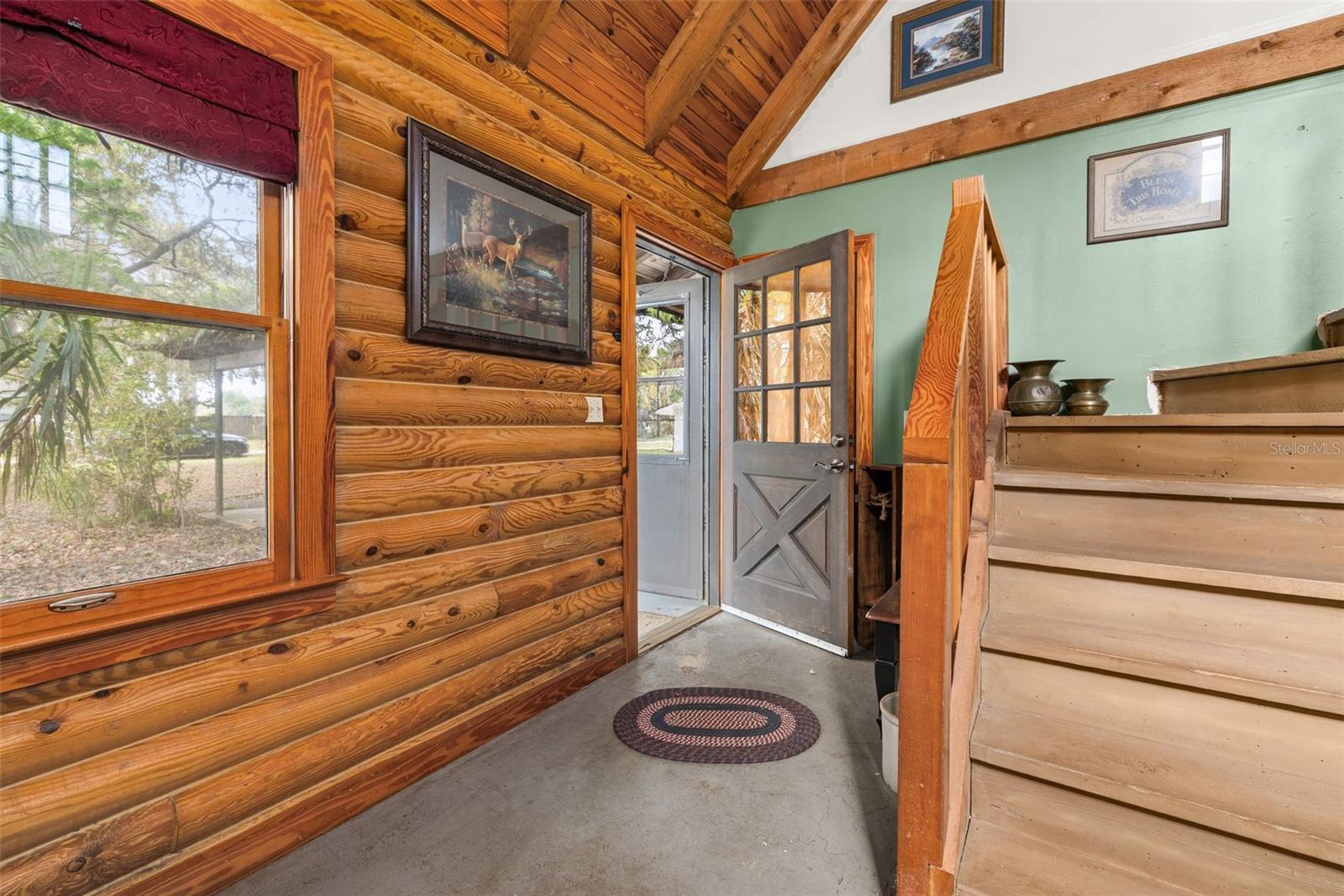 Image 31 of 53 For 2325 Lake Lizzie Court