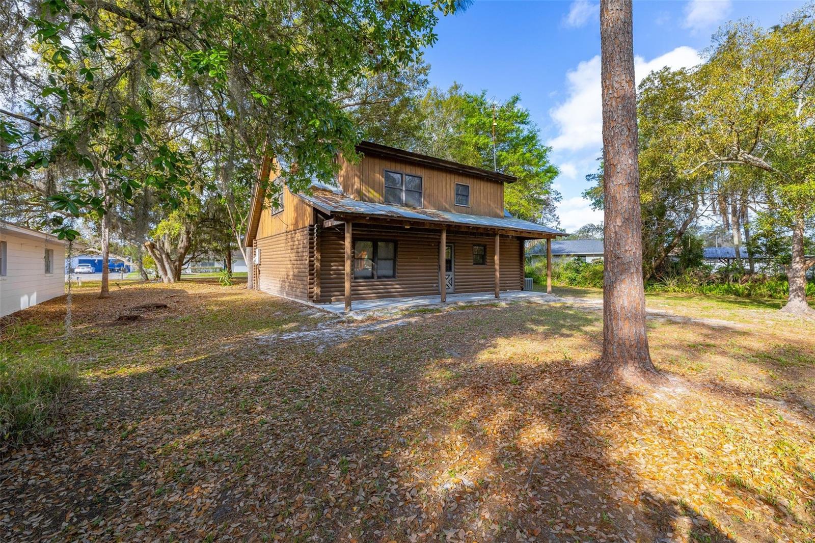 Image 48 of 53 For 2325 Lake Lizzie Court