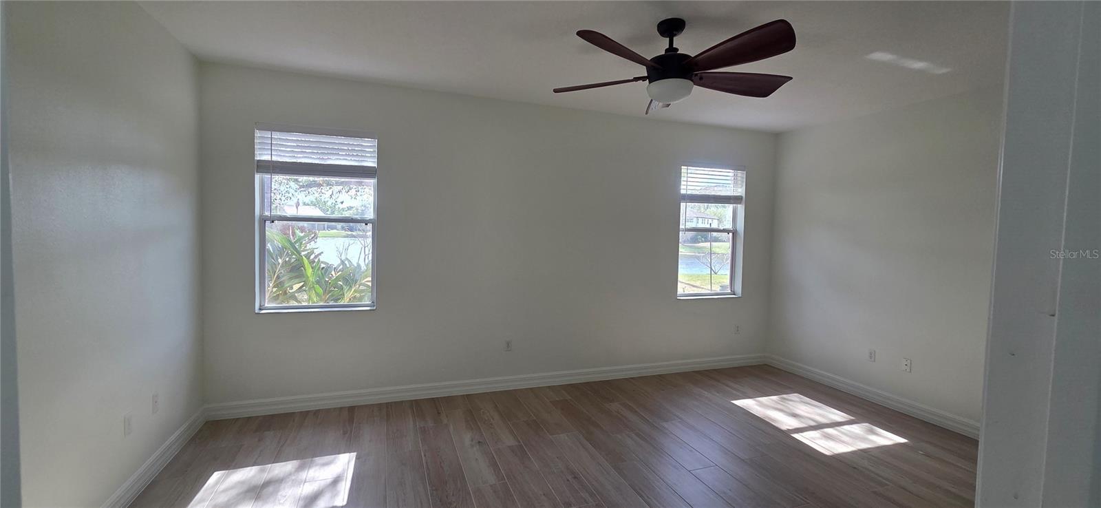 Listing photo id 10 for 9920 Chorlton Circle