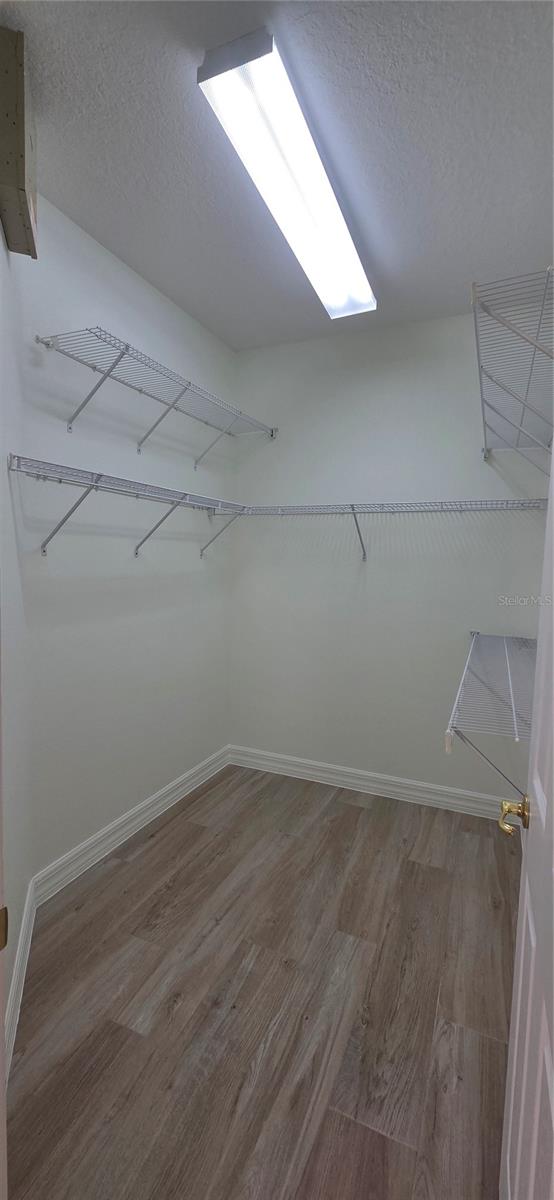 Listing photo id 16 for 9920 Chorlton Circle