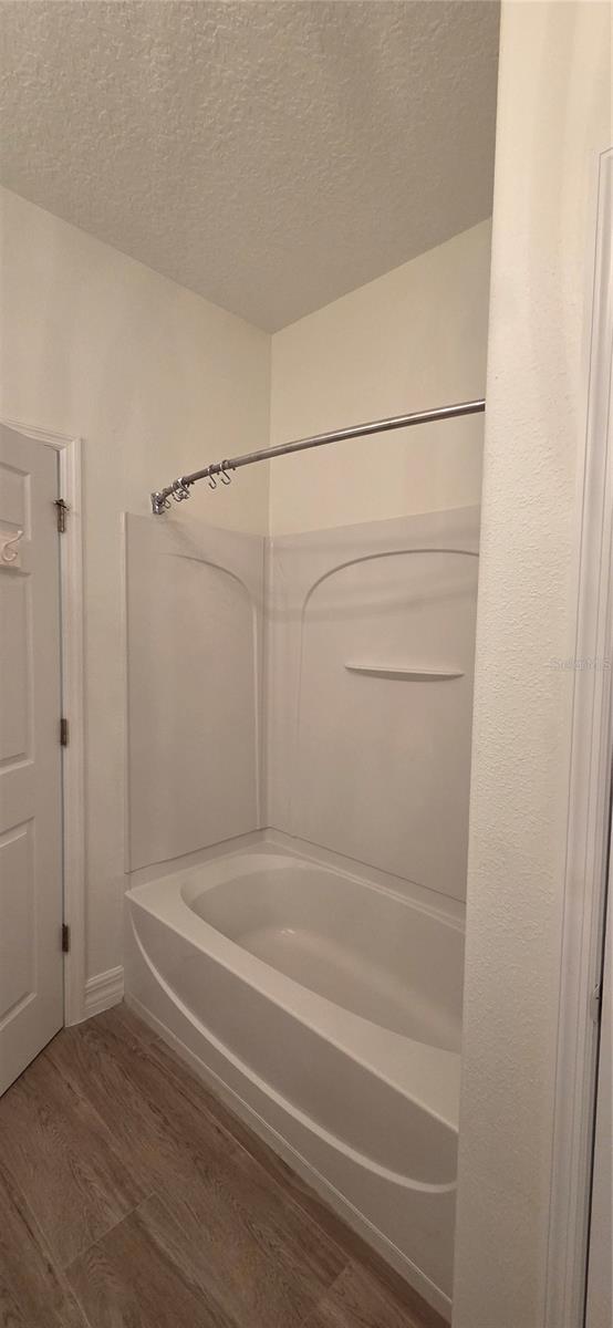 Listing photo id 20 for 9920 Chorlton Circle