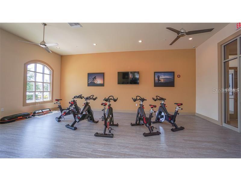 Listing photo id 34 for 9920 Chorlton Circle