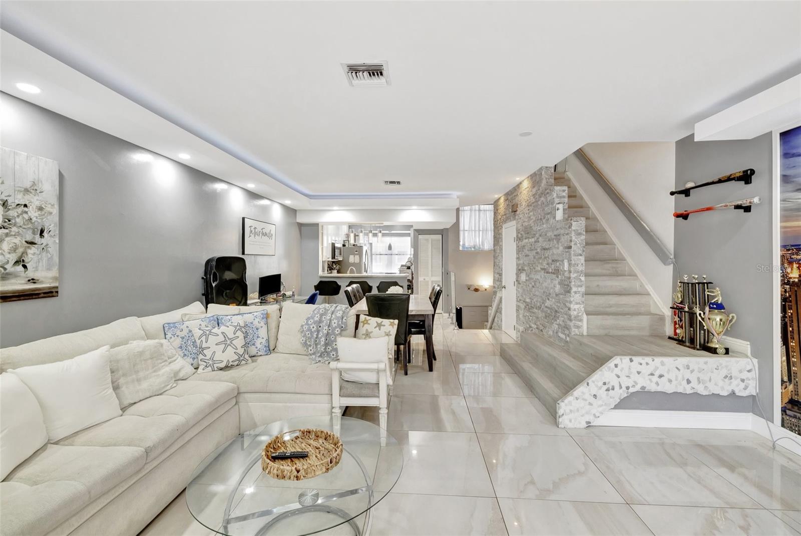 Image 18 of 58 For 12662 14th Street