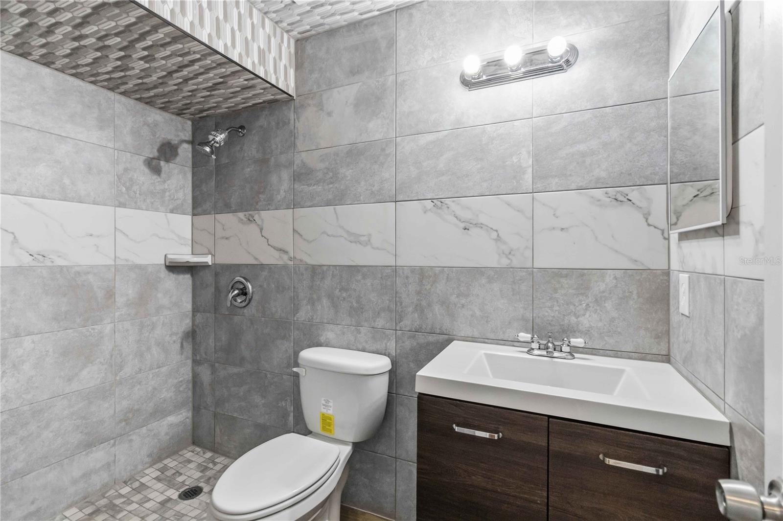 Image 18 of 31 For 5436 Arpana Drive