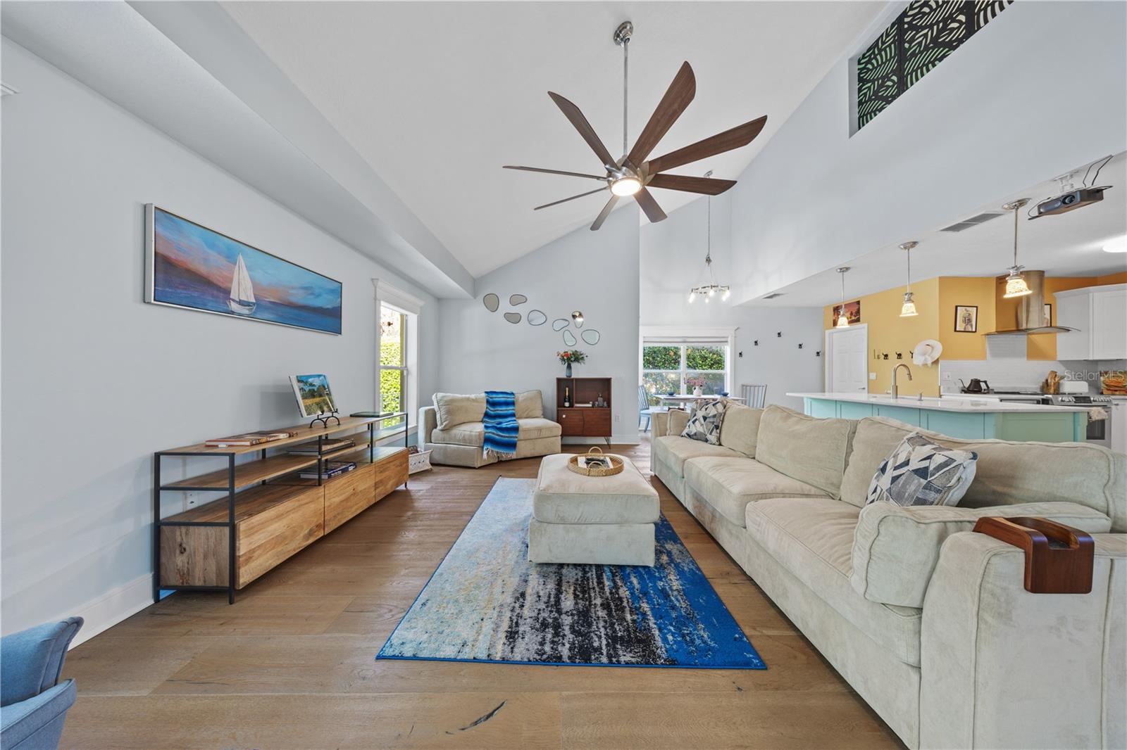 Image 16 of 71 For 3114 Heartleaf Place