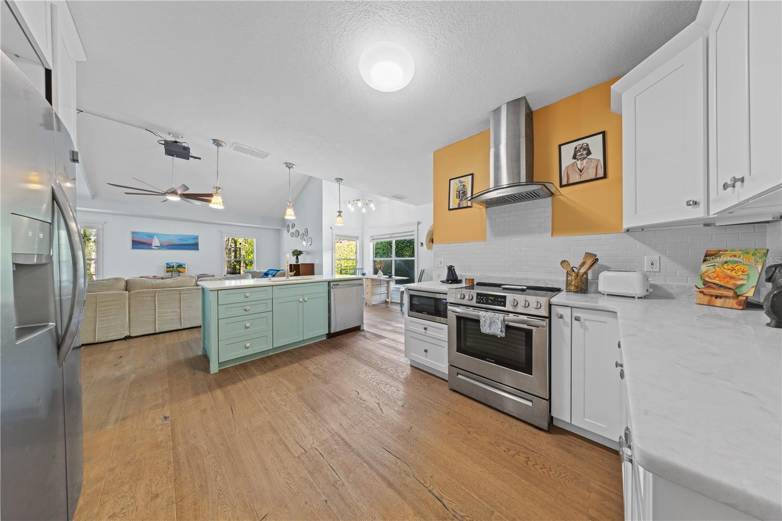 Image 23 of 71 For 3114 Heartleaf Place