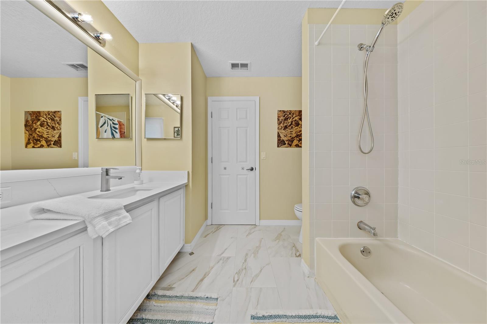 Image 50 of 71 For 3114 Heartleaf Place