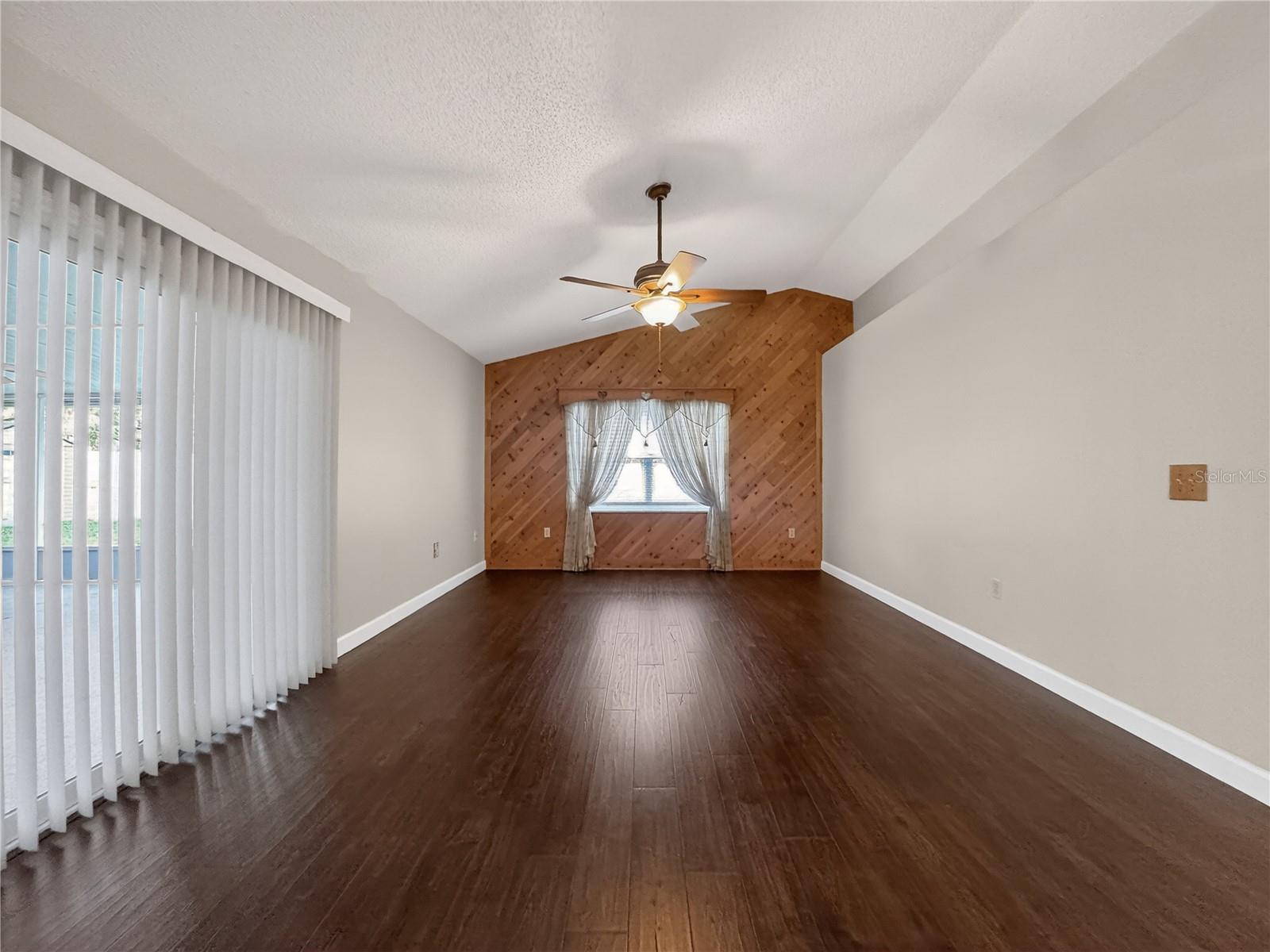 Image 14 of 48 For 5017 Mill Stream Road