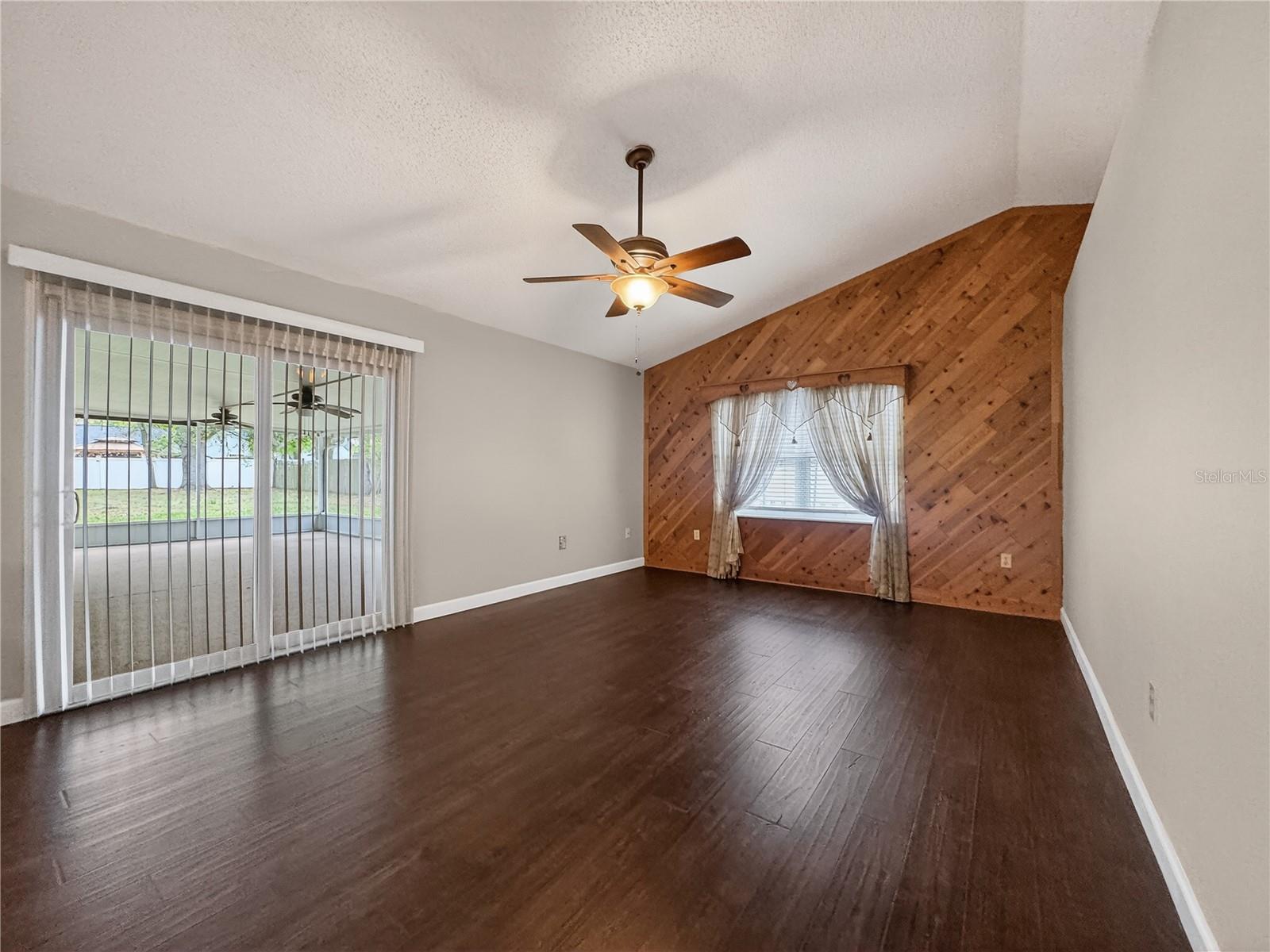 Image 16 of 48 For 5017 Mill Stream Road