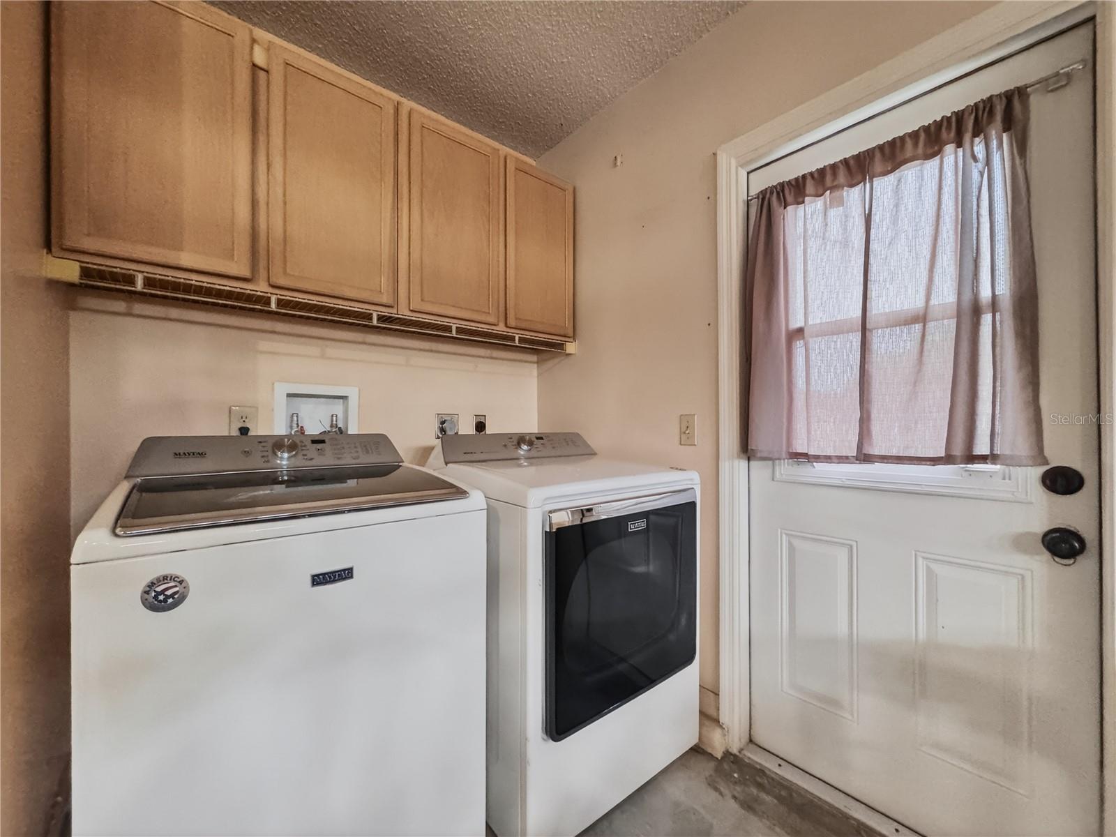 Image 37 of 48 For 5017 Mill Stream Road