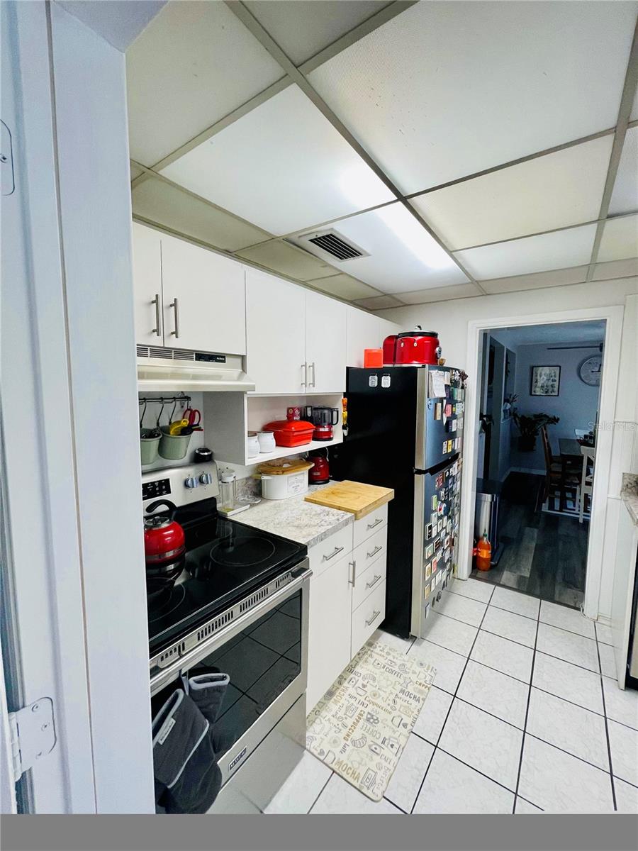 Image 23 of 31 For 2419 Wells Avenue