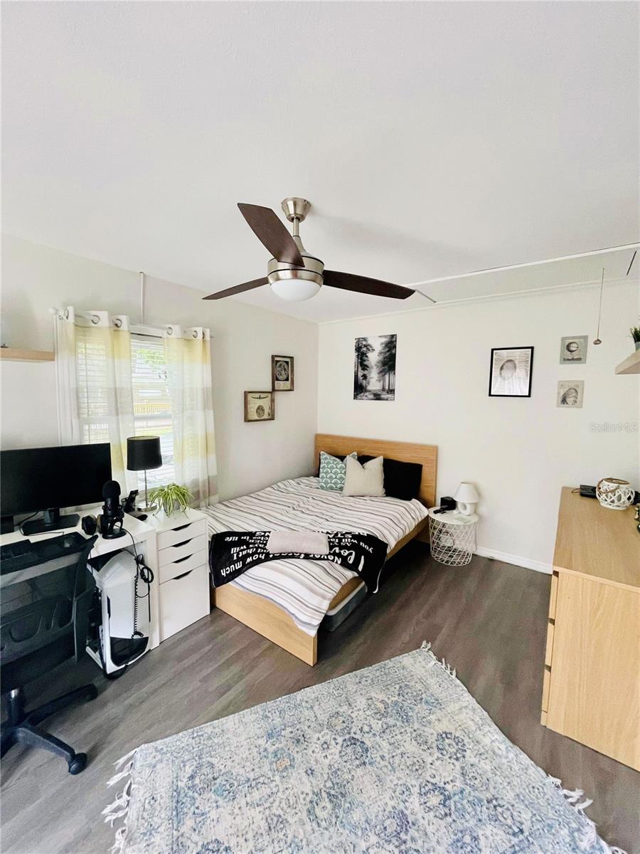 Image 28 of 31 For 2419 Wells Avenue