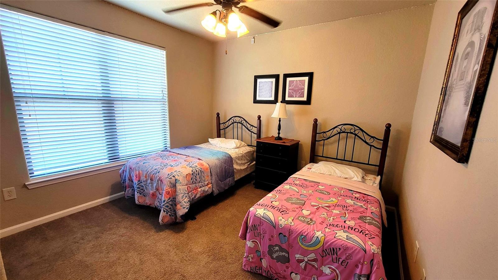 Image 21 of 41 For 914 Charo Parkway 123