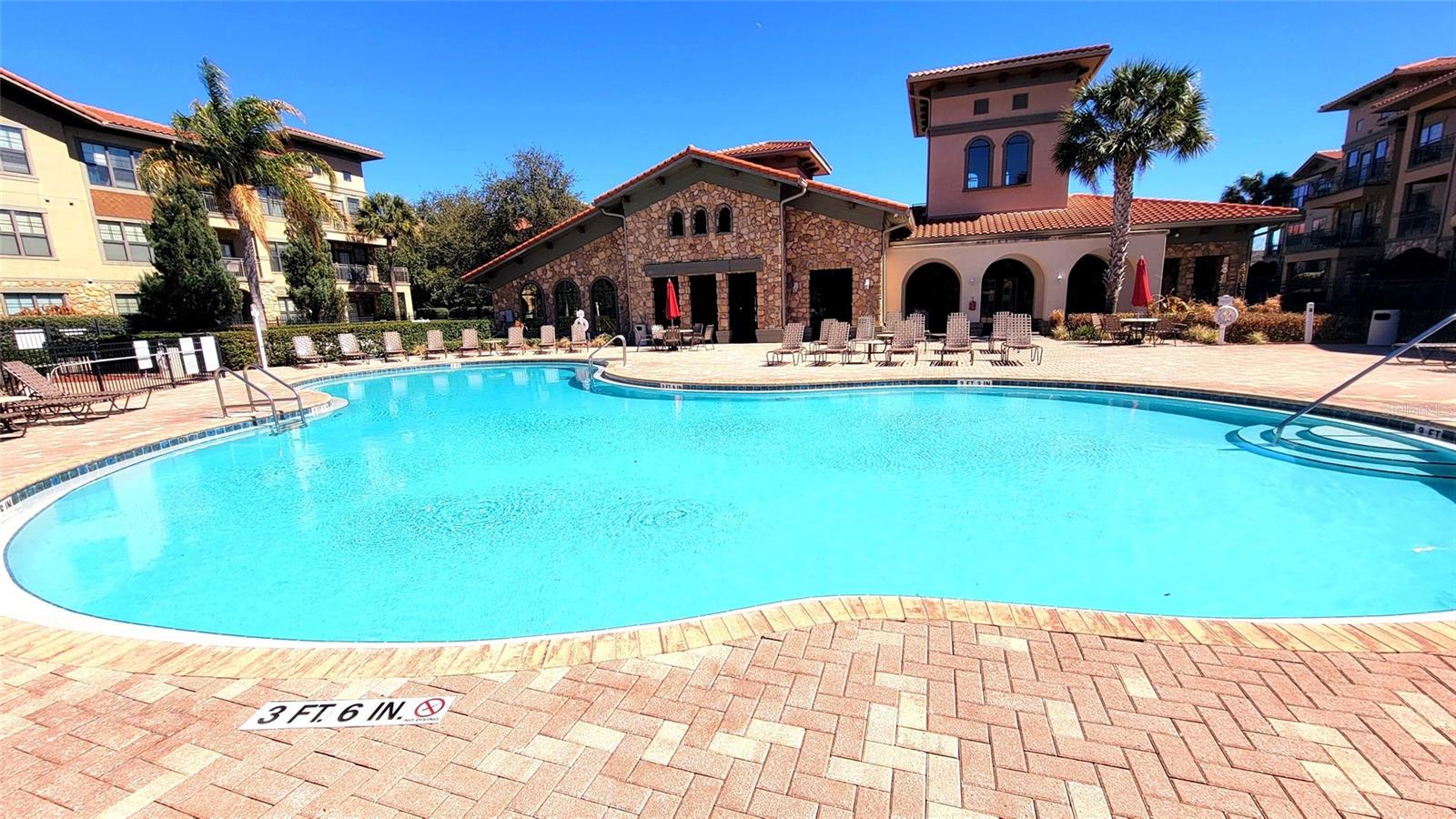 Image 41 of 41 For 914 Charo Parkway 123