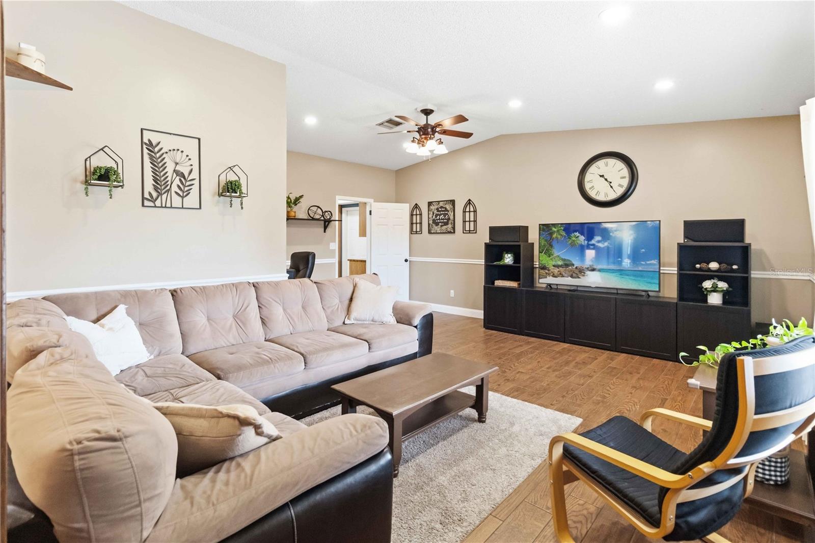 Image 3 of 21 For 4312 Pine Lake Drive