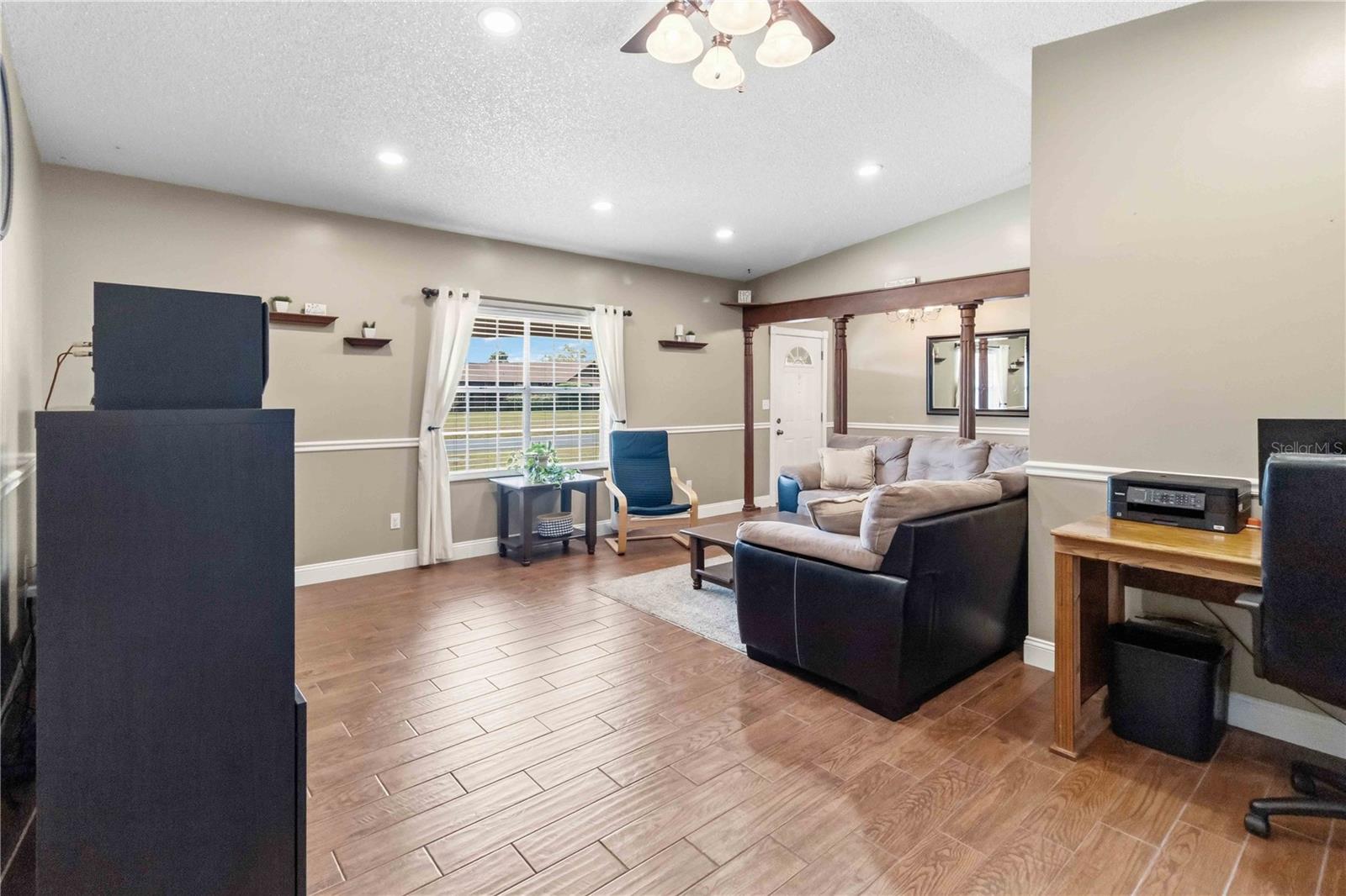 Image 4 of 21 For 4312 Pine Lake Drive