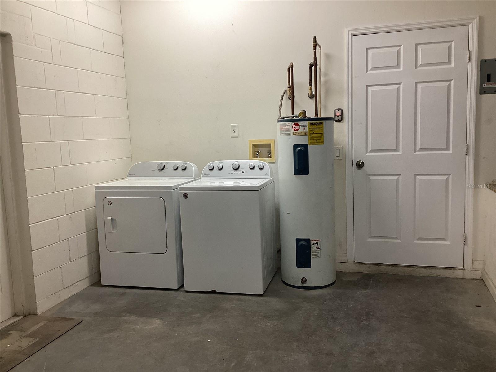 Image 26 of 39 For 1158 Dekleva Drive