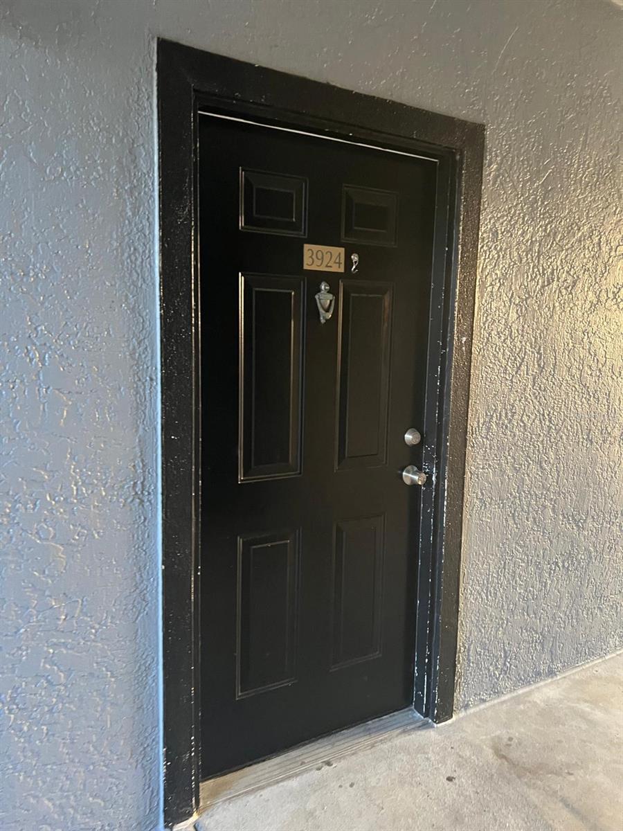 Image 4 of 12 For 3701 Castle Pines Lane 3924