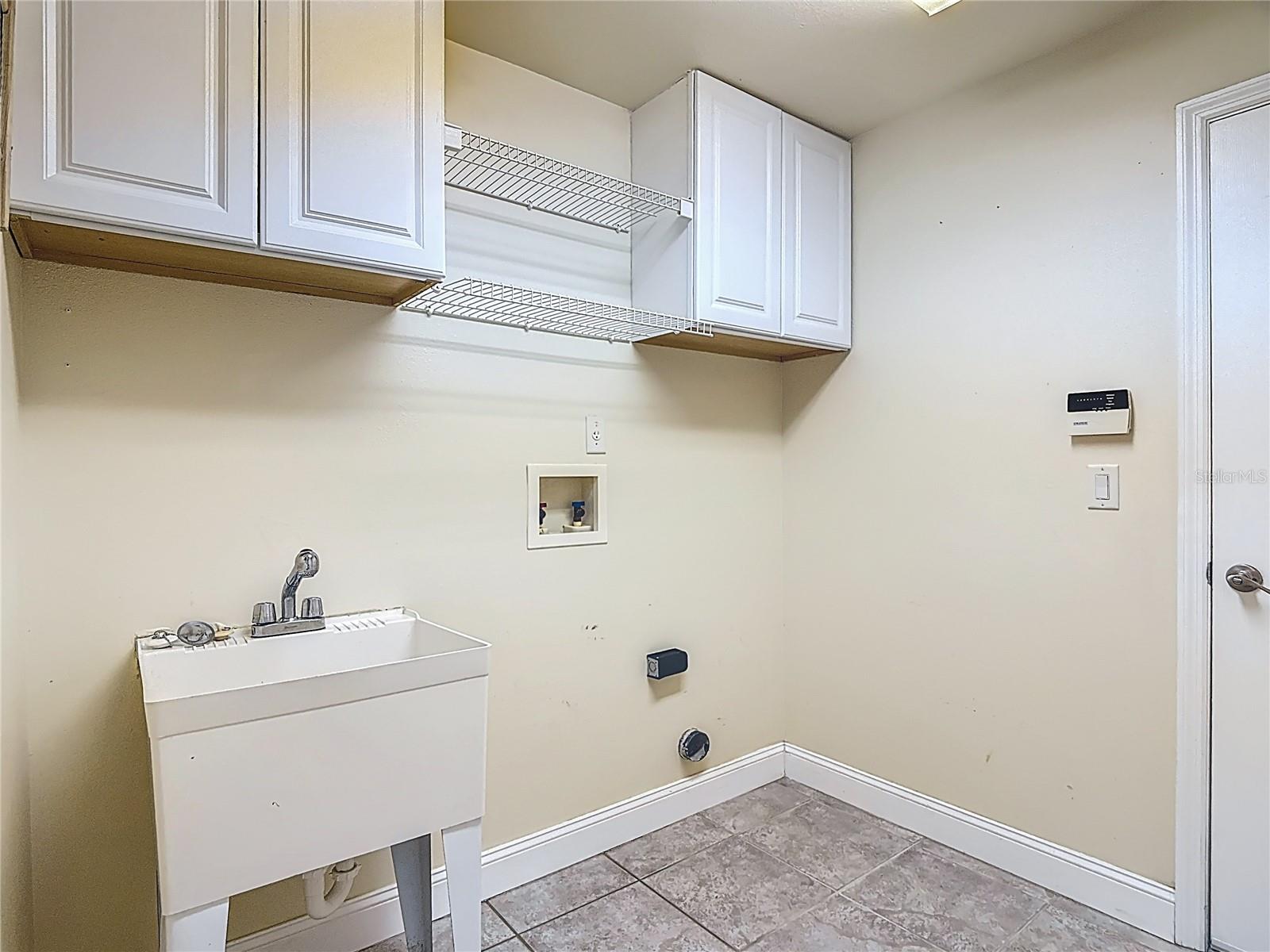 Image 31 of 41 For 3189 Bayview Lane