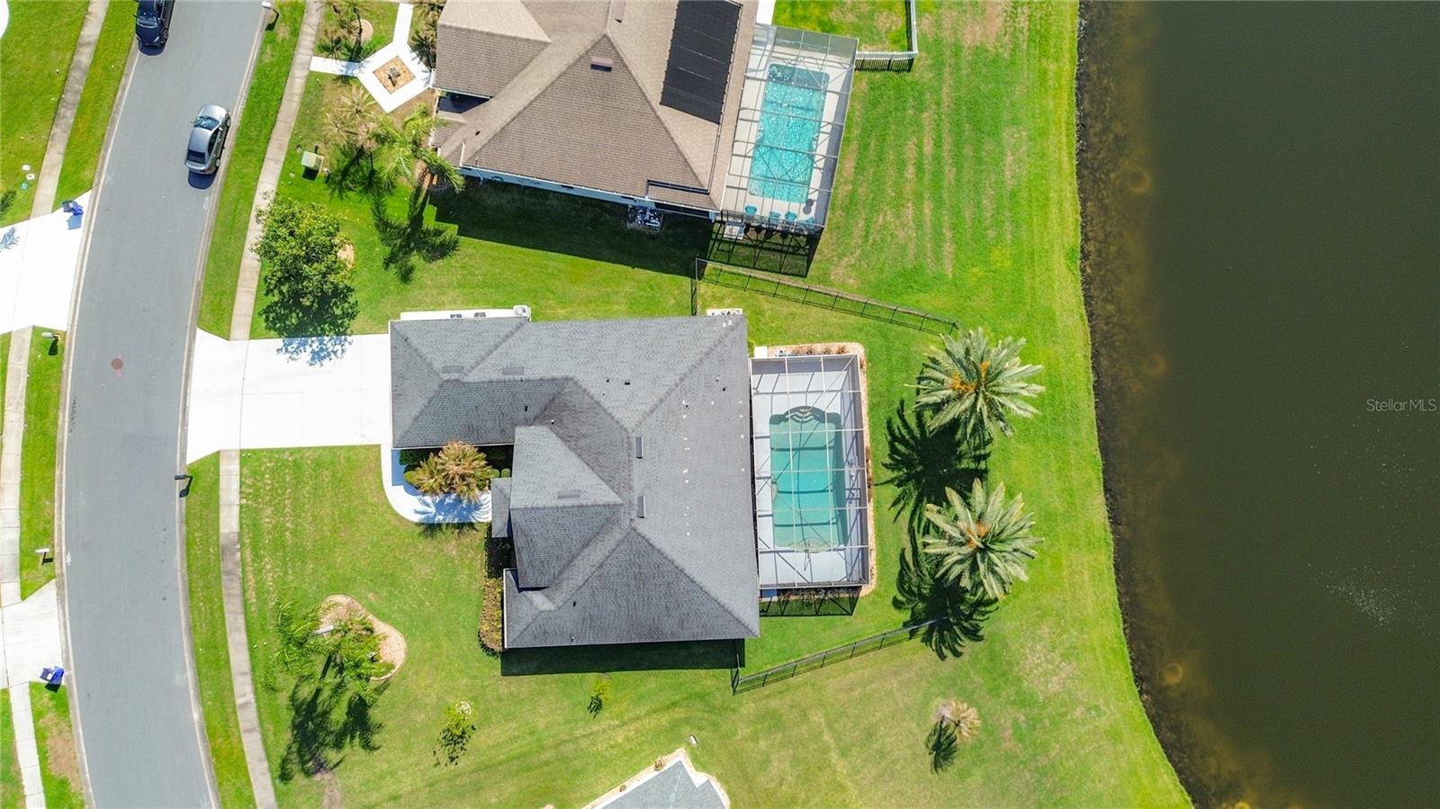 Image 37 of 41 For 3189 Bayview Lane