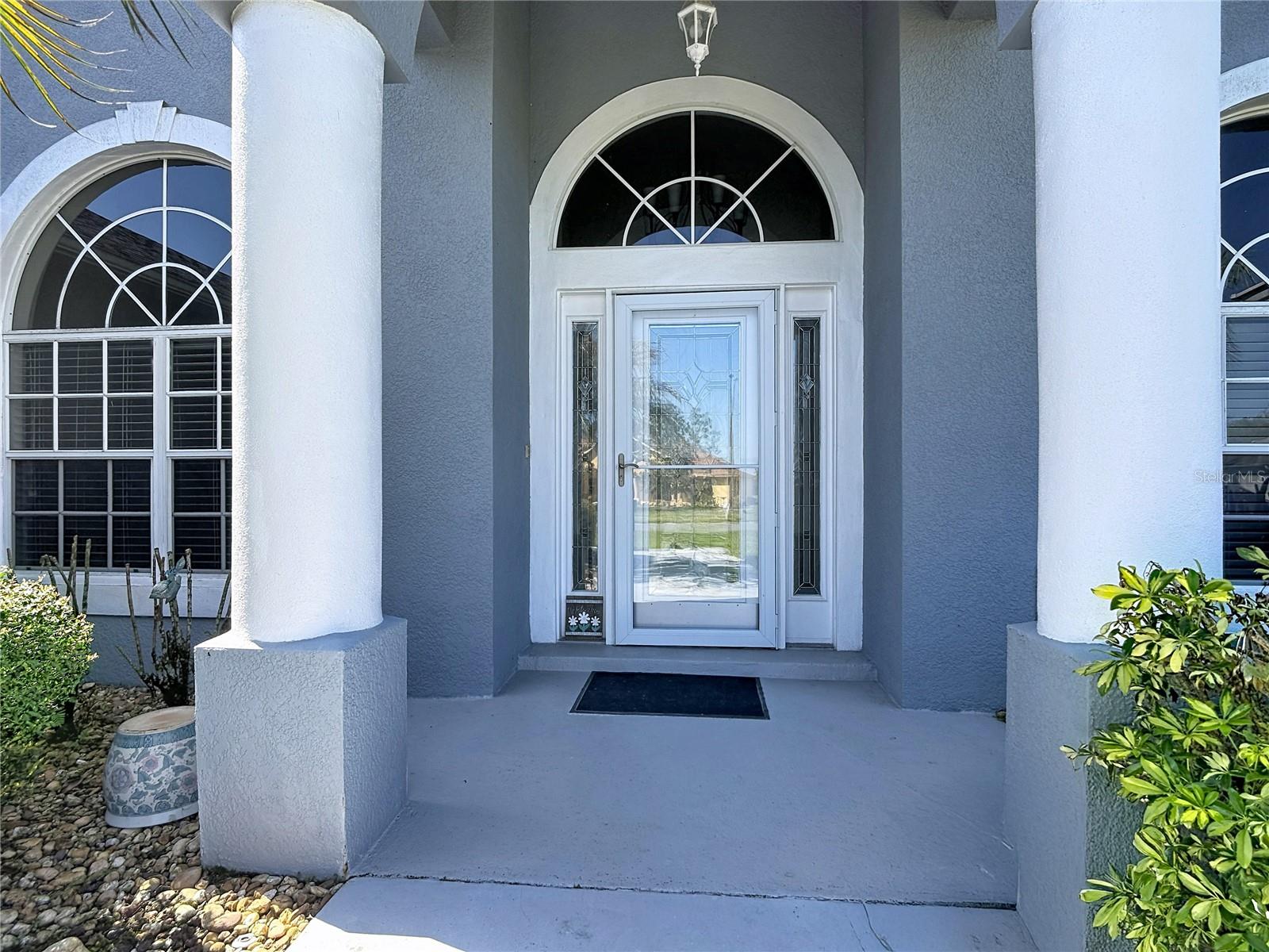 Image 5 of 41 For 3189 Bayview Lane