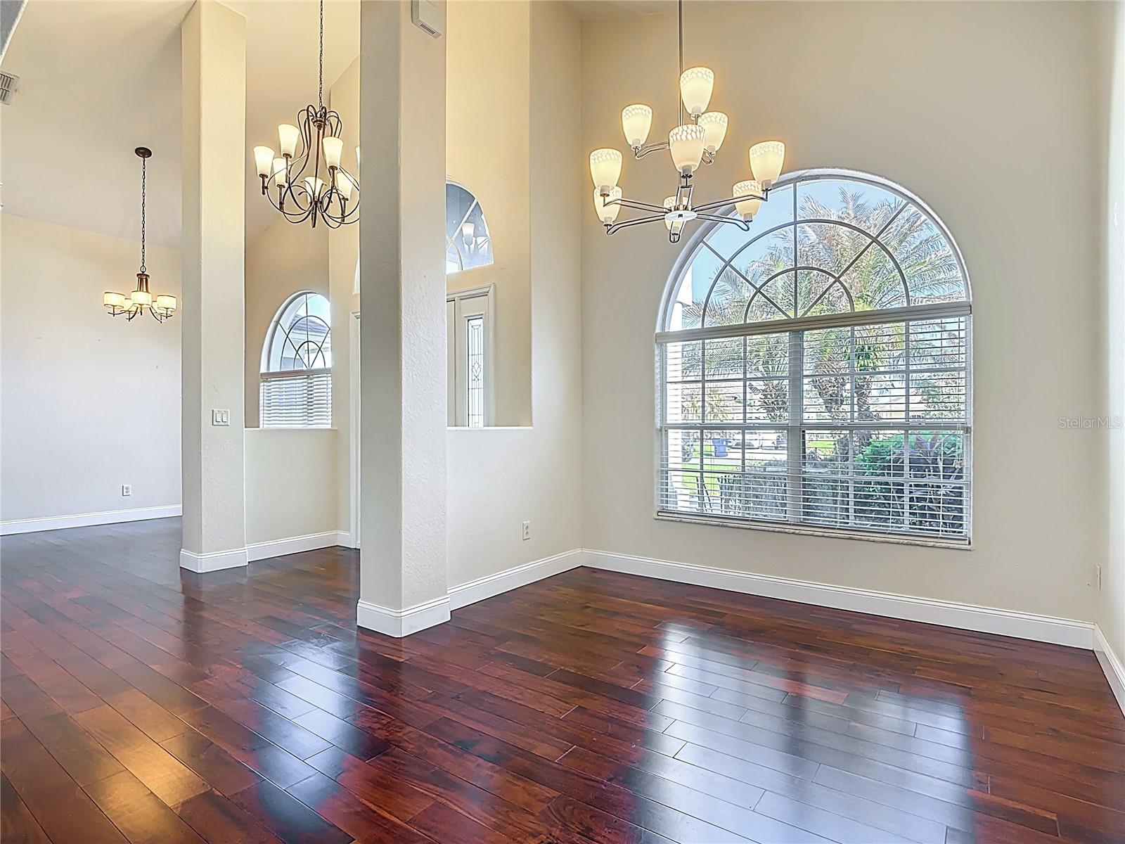 Image 7 of 41 For 3189 Bayview Lane