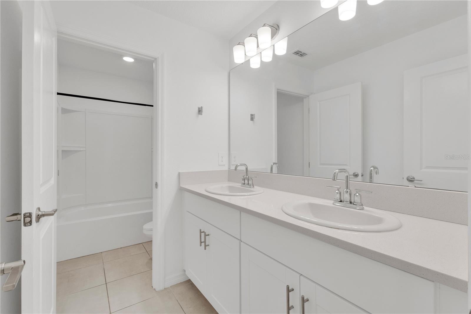 Image 13 of 24 For 557 Pink Ibis Bend