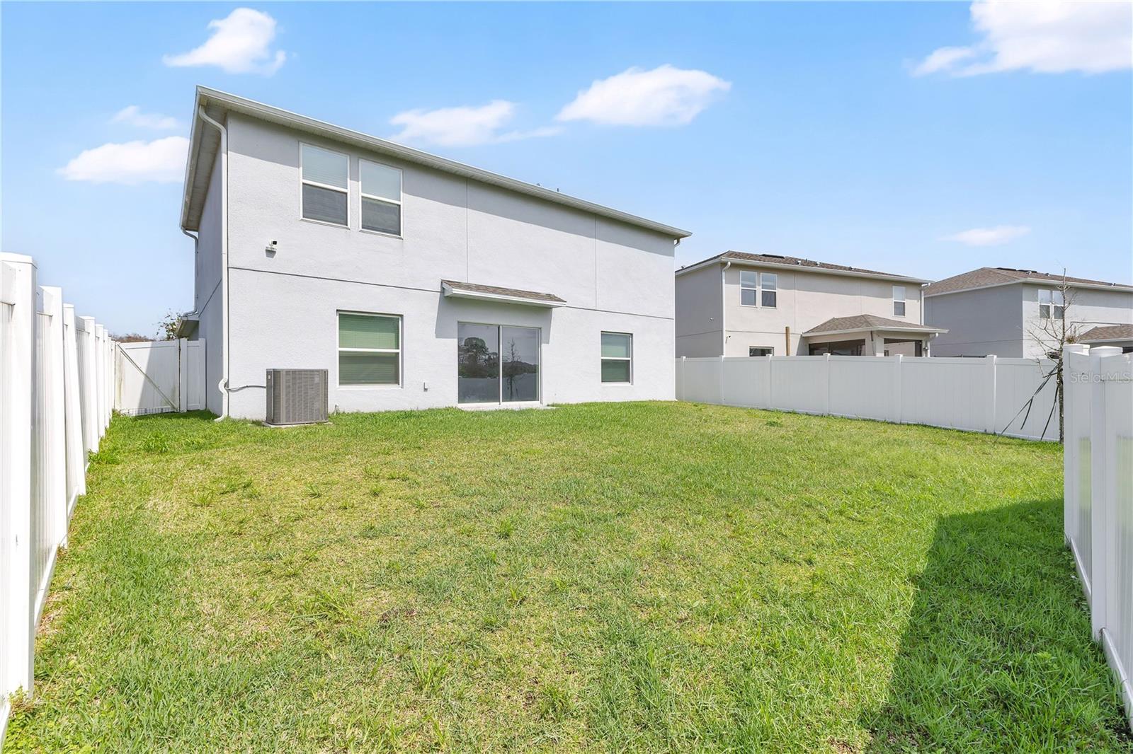 Image 16 of 24 For 557 Pink Ibis Bend