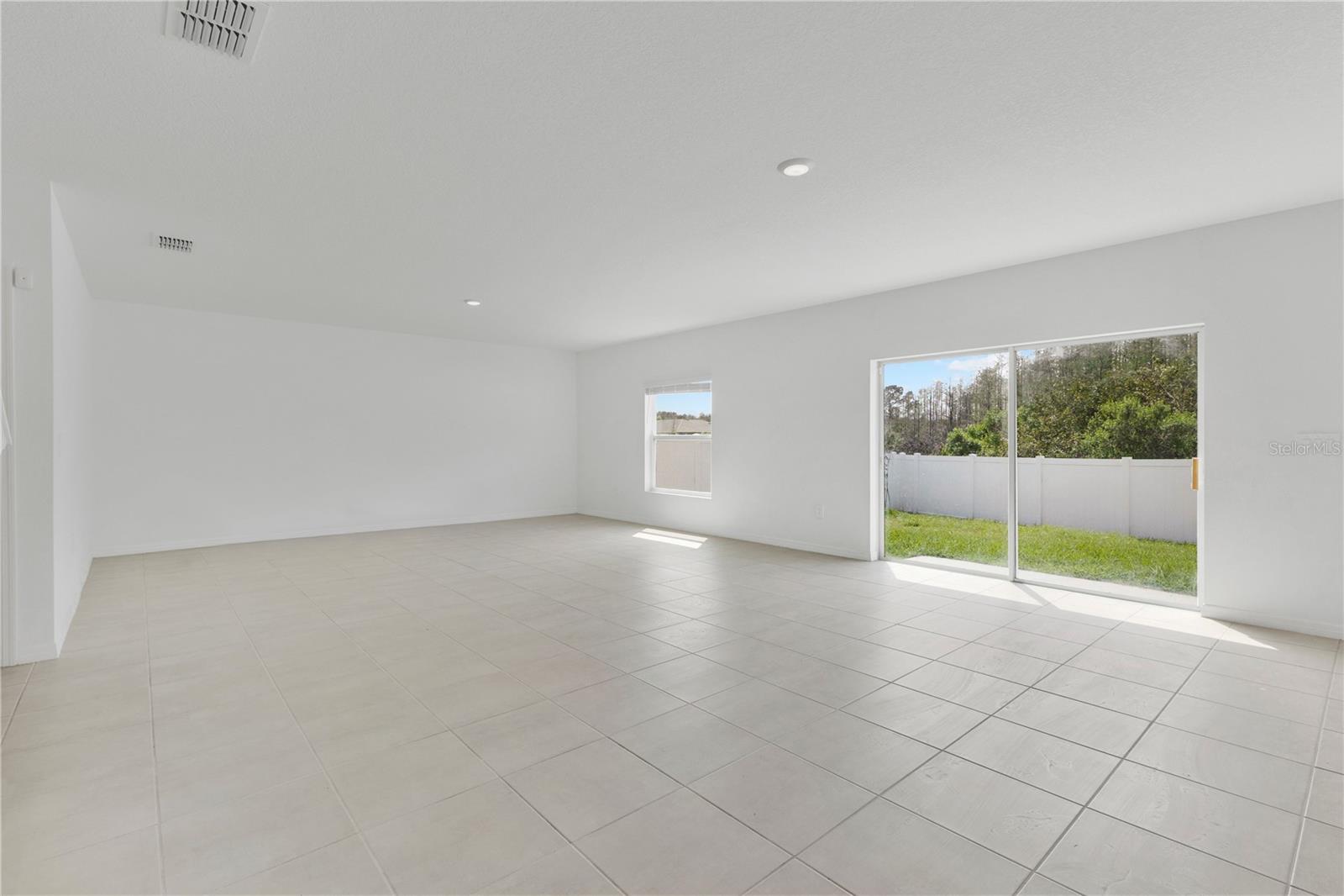 Image 3 of 24 For 557 Pink Ibis Bend