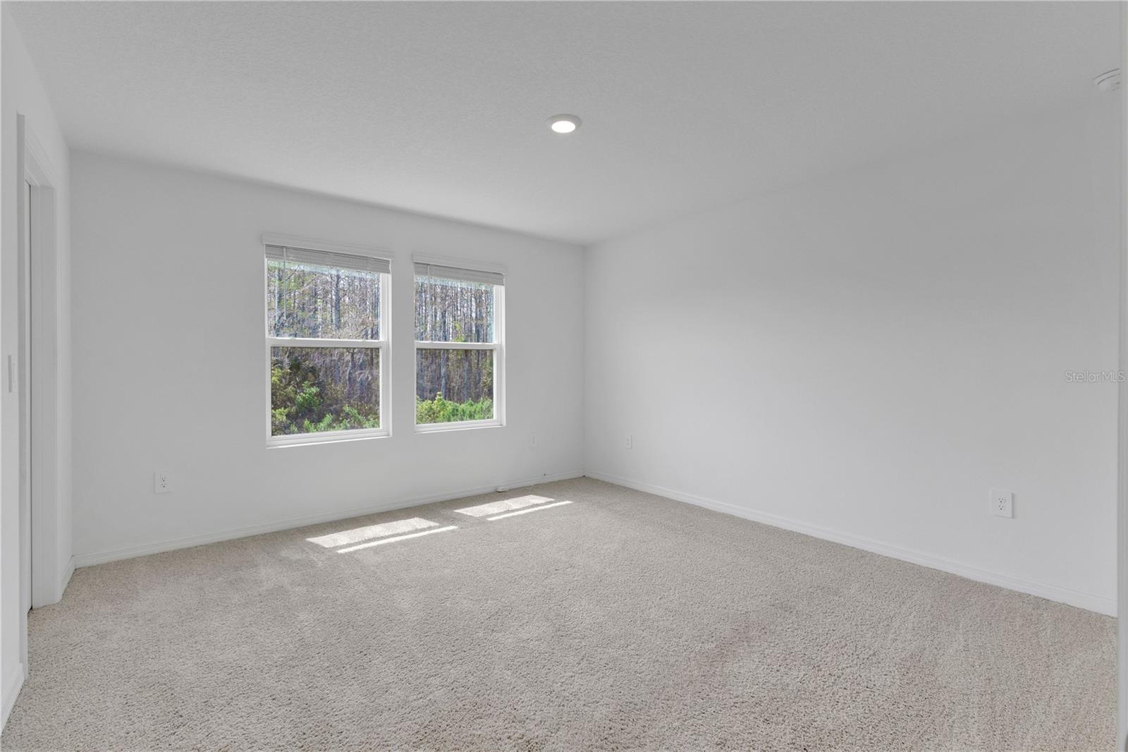 Image 8 of 24 For 557 Pink Ibis Bend