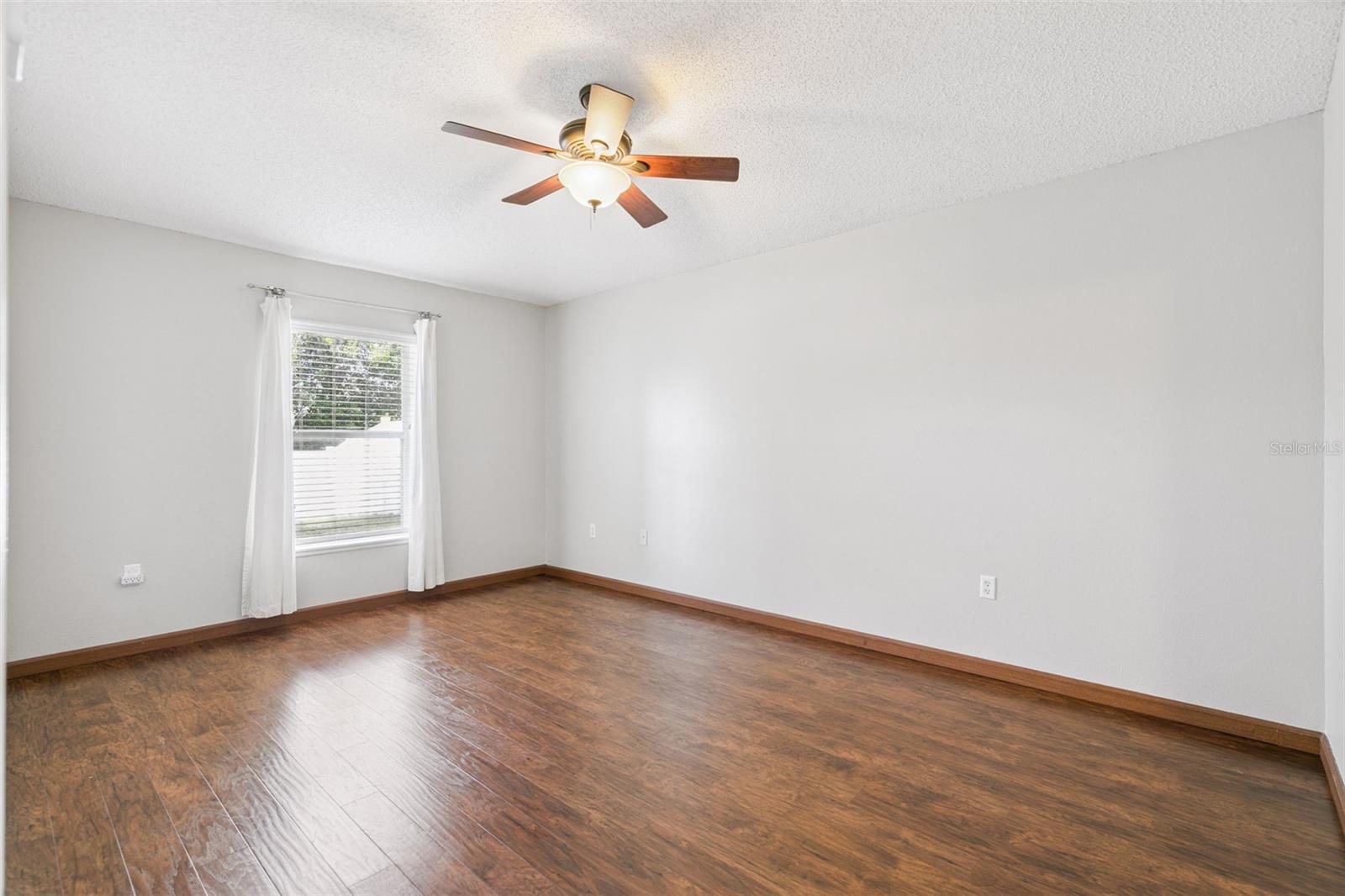 Image 12 of 20 For 5230 Silver Thistle Lane