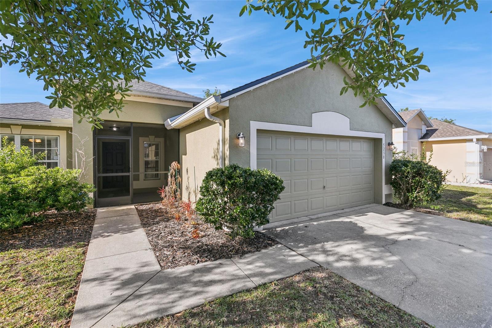 Image 3 of 20 For 5230 Silver Thistle Lane