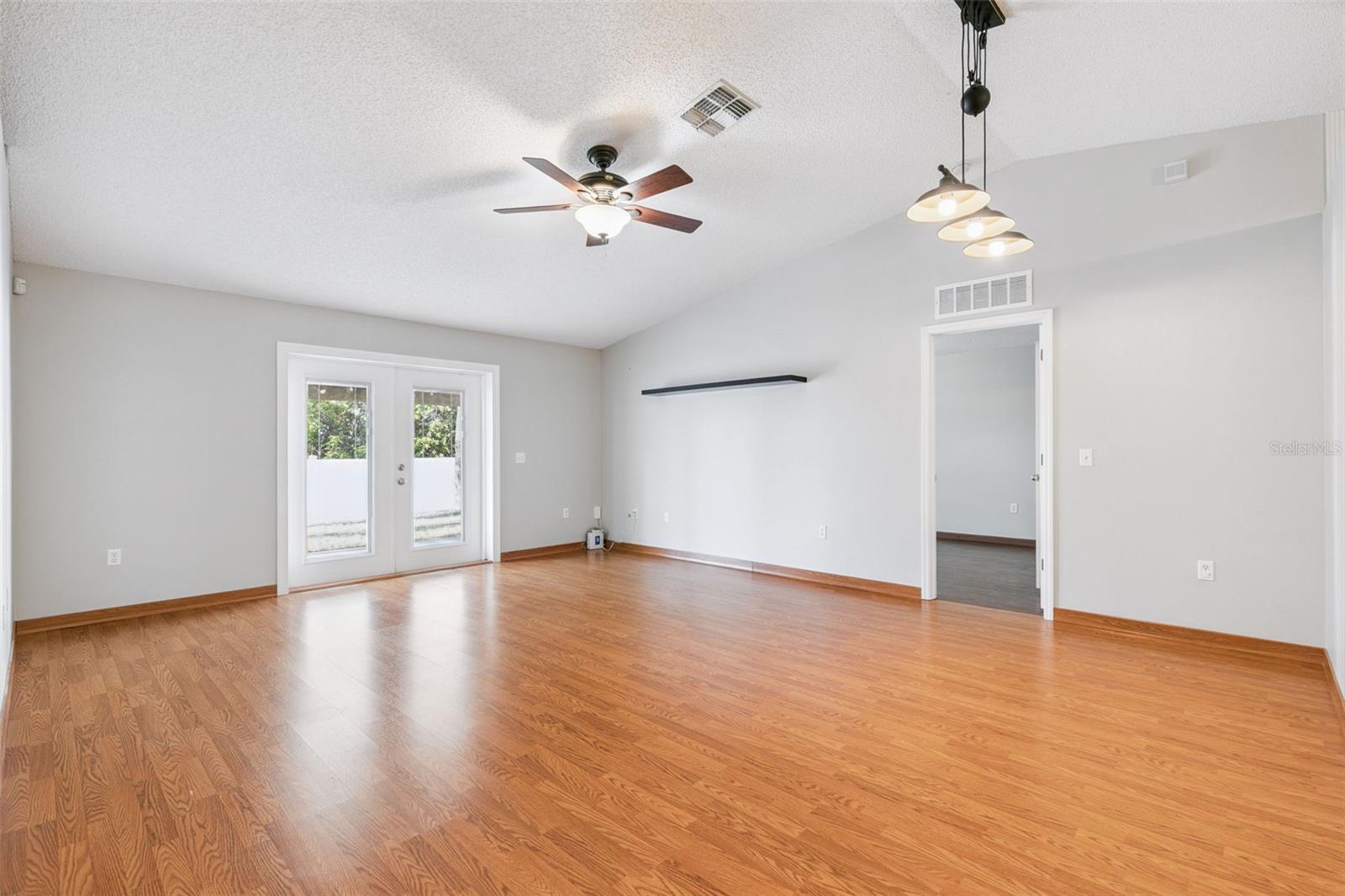 Image 6 of 20 For 5230 Silver Thistle Lane