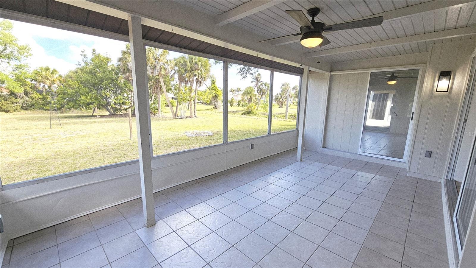 Image 29 of 32 For 284 Rotonda Boulevard W