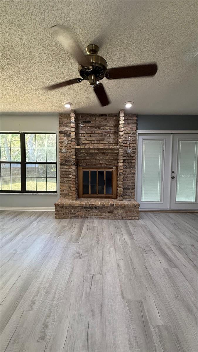 Image 10 of 36 For 3876 27th Court