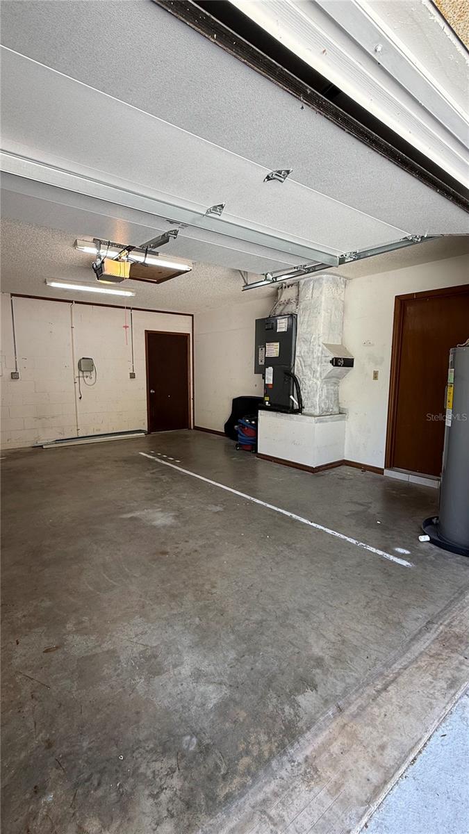 Image 30 of 36 For 3876 27th Court