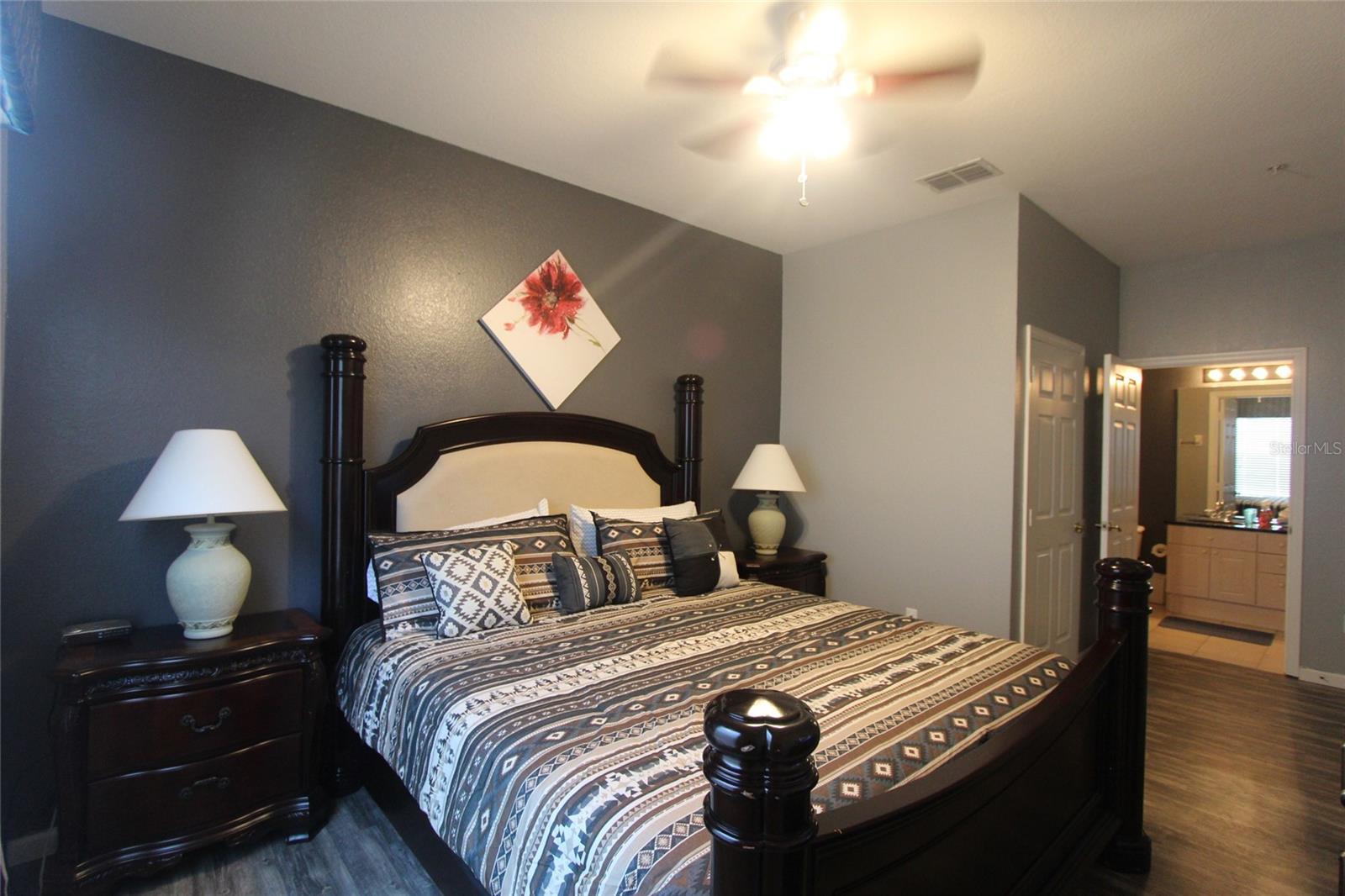 Image 10 of 21 For 2305 Silver Palm Drive 302