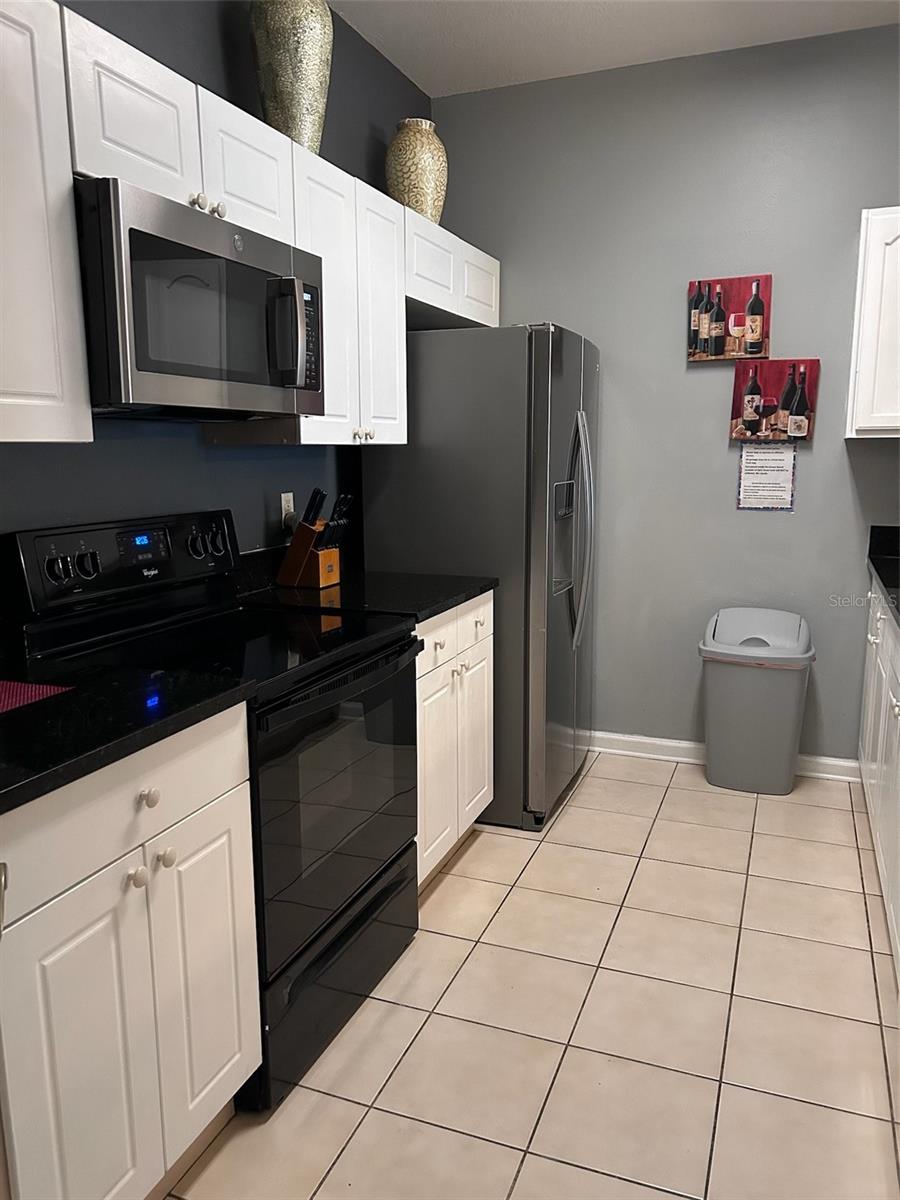 Image 3 of 21 For 2305 Silver Palm Drive 302